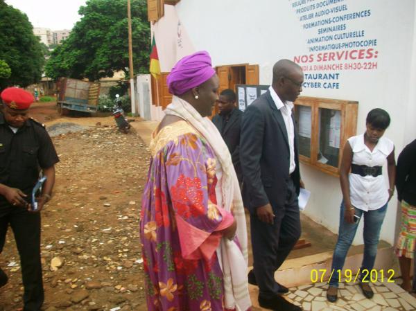 Visite de la Ministre de la culture du Cameroun au Centre [...]